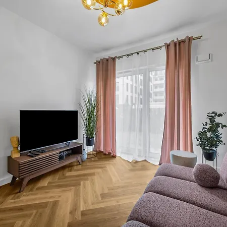 Apartamento Praga - Parking, Terrace - By Rentujemy