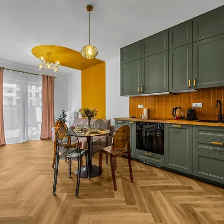 Apartamento Praga - Parking, Terrace - By Rentujemy *